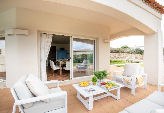 Villa in Capo Ferro - Villa Smeralda Porto Cervo Villa in Capo Ferro - Villa Smeralda Porto Cervo