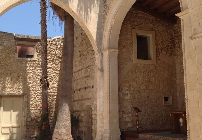 Ferienwohnung in Siracusa - Rua 39 fine apartment 4 Ortigia Ferienwohnung in Siracusa - Rua 39 fine apartment 4 Ortigia