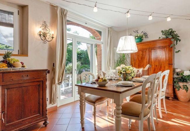 Villa in Capannori - Villa Ester Villa in Capannori - Villa Ester