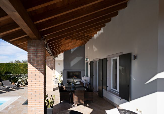 Villa in Lazise - VILLA LOVE Villa in Lazise - VILLA LOVE