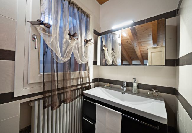 Villa in Lazise - VILLA LOVE Villa in Lazise - VILLA LOVE