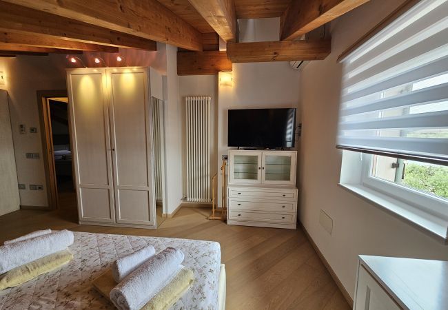 Villa in Lazise - VILLA LOVE Villa in Lazise - VILLA LOVE