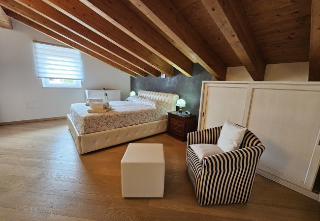 Villa in Lazise - VILLA LOVE Villa in Lazise - VILLA LOVE