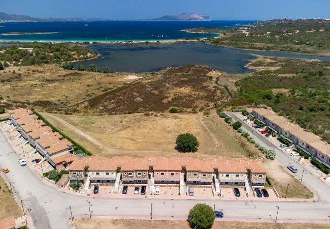 Ferienwohnung in Olbia - Myrsine 54 - Wohnung mit Blick auf Marina Maria und Tavolara