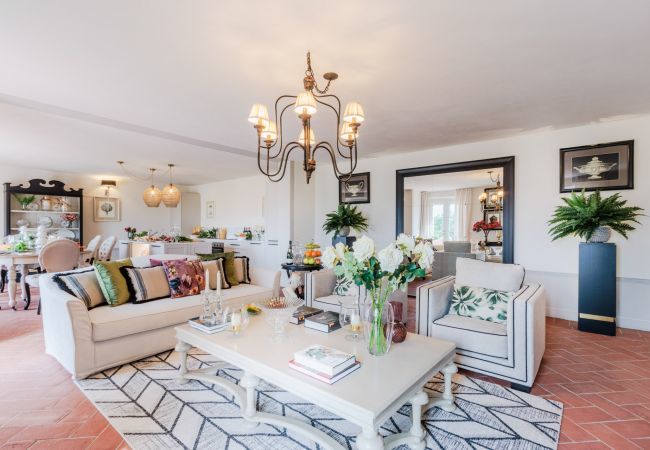 Villa in Montecarlo - Villa Flora Villa in Montecarlo - Villa Flora