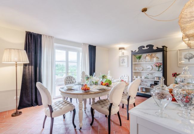 Villa in Montecarlo - Villa Flora Villa in Montecarlo - Villa Flora