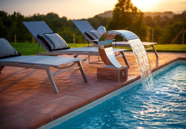 Villa in Montecarlo - Villa Flora Villa in Montecarlo - Villa Flora