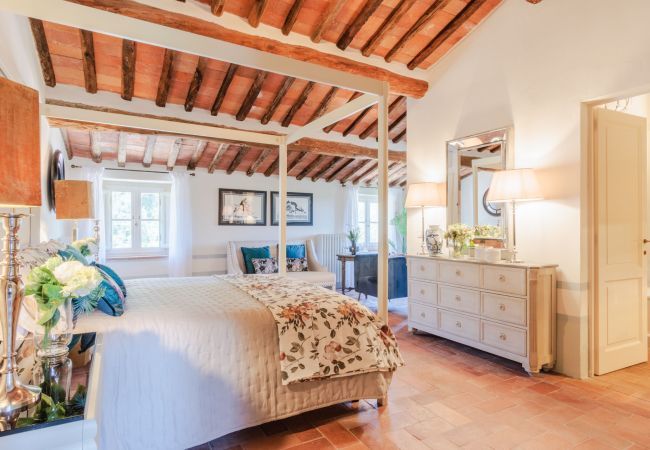 Villa in Lucca - Villa Domus Francigena Villa in Lucca - Villa Domus Francigena