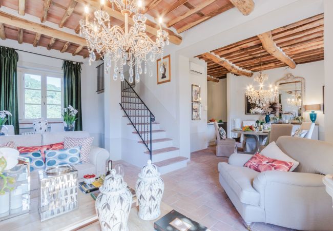Villa in Lucca - Villa Domus Francigena Villa in Lucca - Villa Domus Francigena