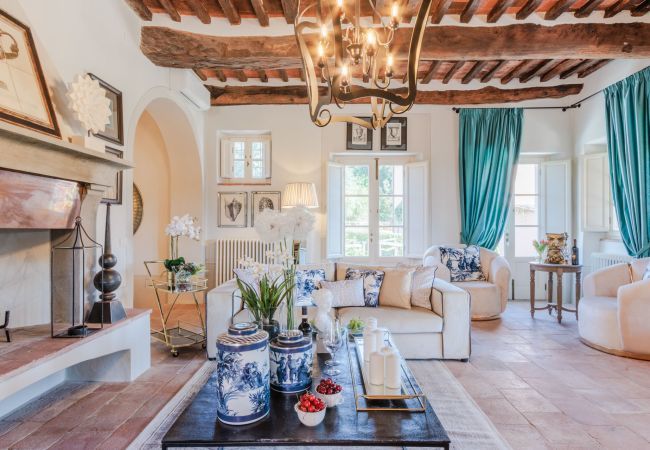 Villa in Lucca - Villa Domus Francigena Villa in Lucca - Villa Domus Francigena