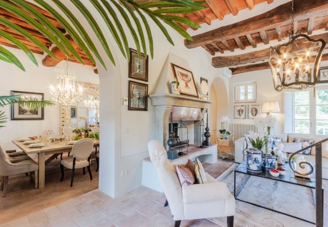 Villa in Lucca - Villa Domus Francigena Villa in Lucca - Villa Domus Francigena