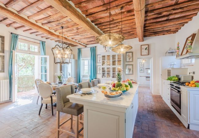 Villa in Lucca - Villa Domus Francigena Villa in Lucca - Villa Domus Francigena