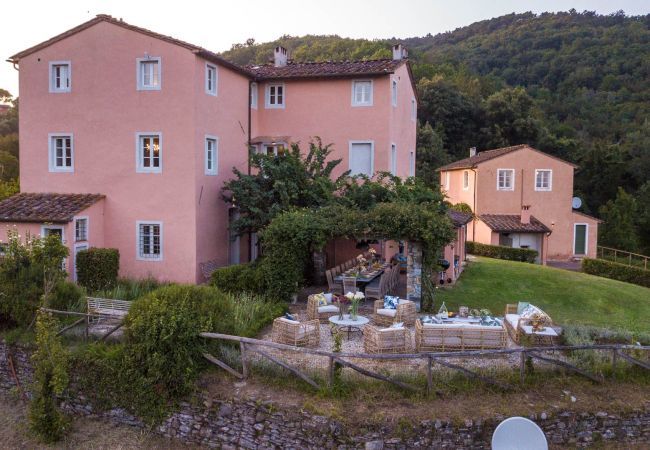 Villa in Lucca - Villa Domus Francigena Villa in Lucca - Villa Domus Francigena