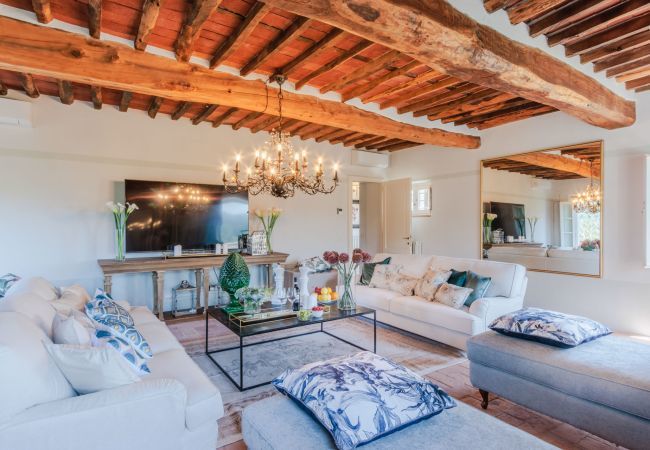 Villa in Lucca - Villa Domus Francigena Villa in Lucca - Villa Domus Francigena