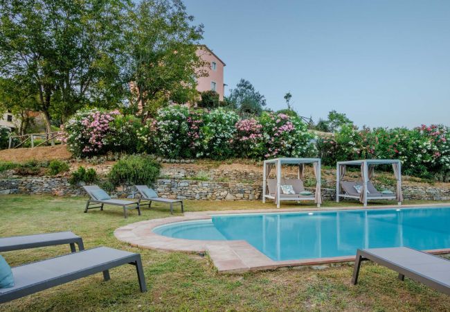 Villa in Lucca - Villa Domus Francigena Villa in Lucca - Villa Domus Francigena