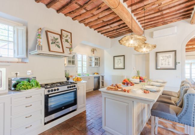 Villa in Lucca - Villa Domus Francigena Villa in Lucca - Villa Domus Francigena