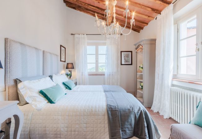 Villa in Lucca - Villa Domus Francigena Villa in Lucca - Villa Domus Francigena