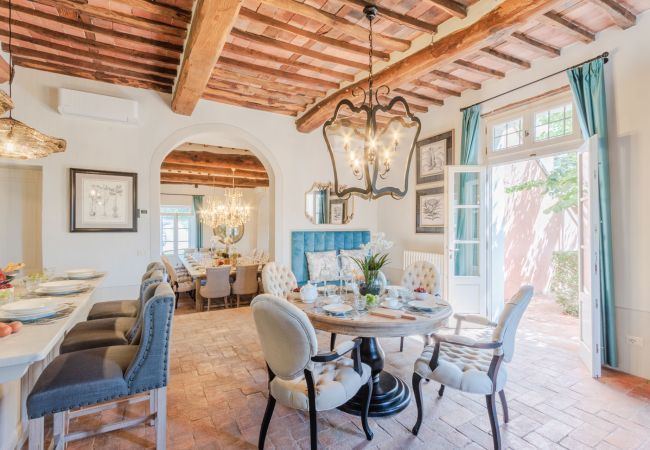 Villa in Lucca - Villa Domus Francigena Villa in Lucca - Villa Domus Francigena