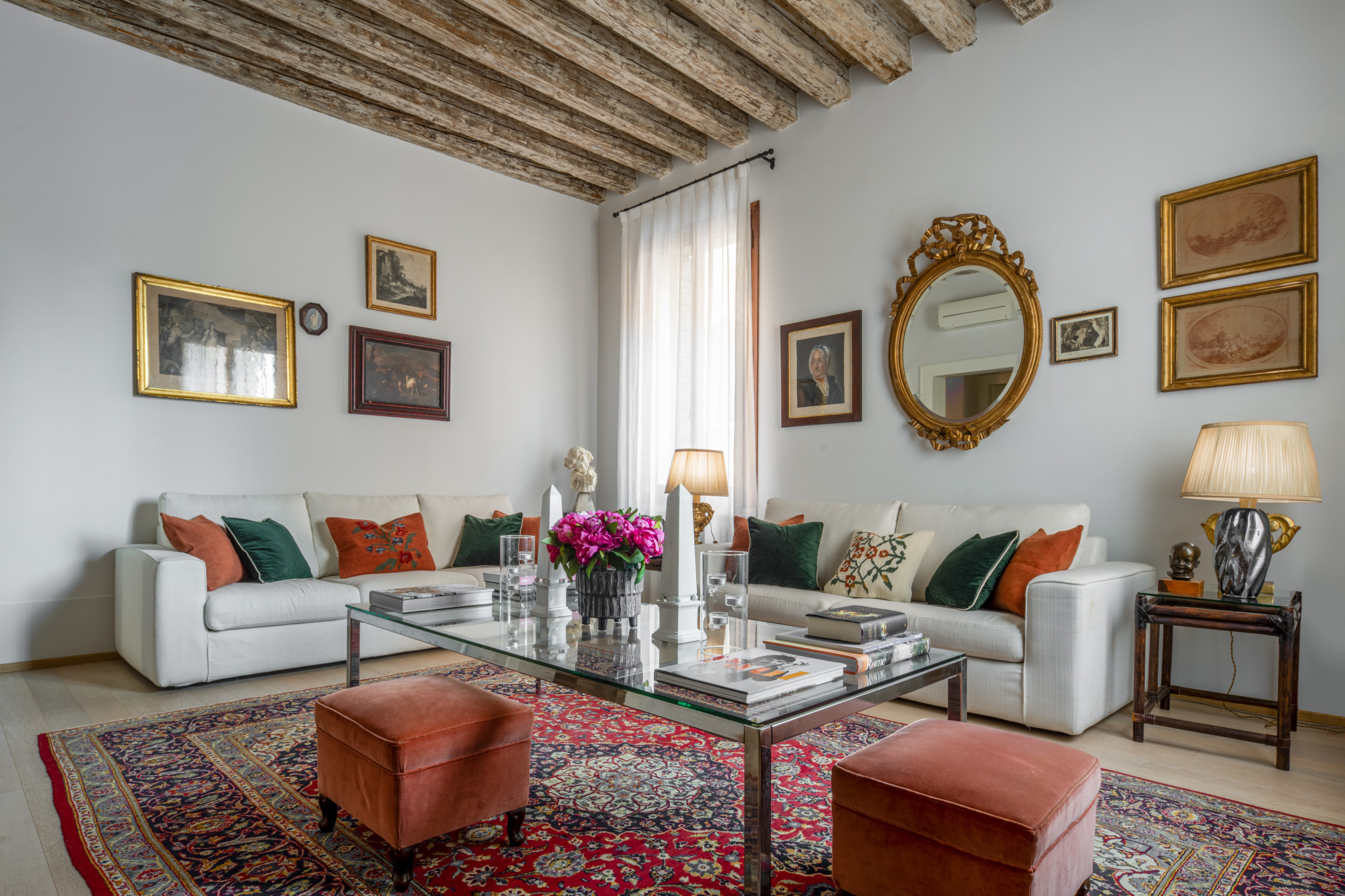  in Venezia - Miracoli Apartment with View on the Canal R&R