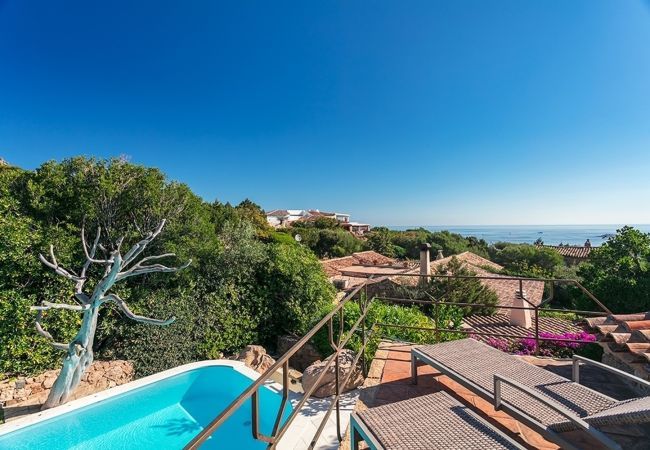 Villa in Porto Cervo - Villa Wave – exquisiter Rückzugsort mit Pool und Meerblick in Pantogia