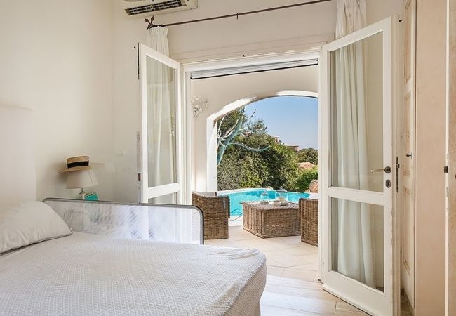 Villa in Porto Cervo - Villa Wave – exquisiter Rückzugsort mit Pool und Meerblick in Pantogia