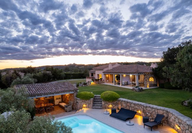 Villa in Porto Cervo - Villa Zenith | Luxus Anwesen mit Pool auf Sardinien