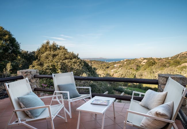 Ferienwohnung in Porto Rotondo - I Lecci 1 – Meerblick und Natur in Porto Rotondo