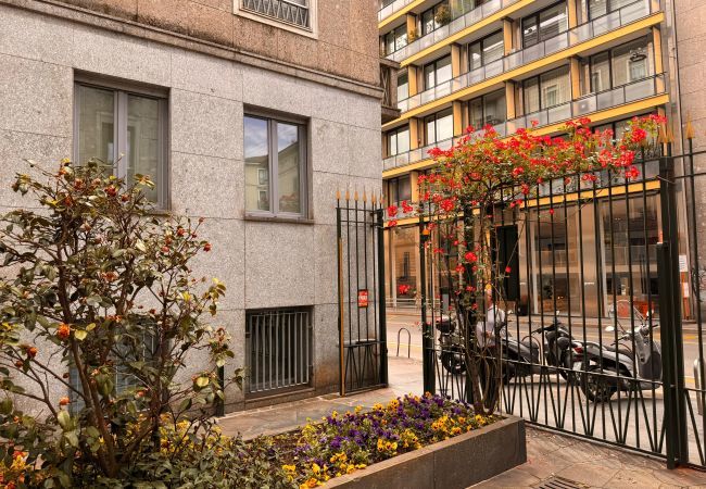 Ferienwohnung in Milano - San Babila Design Apartment R&R Ferienwohnung in Milano - San Babila Design Apartment R&R