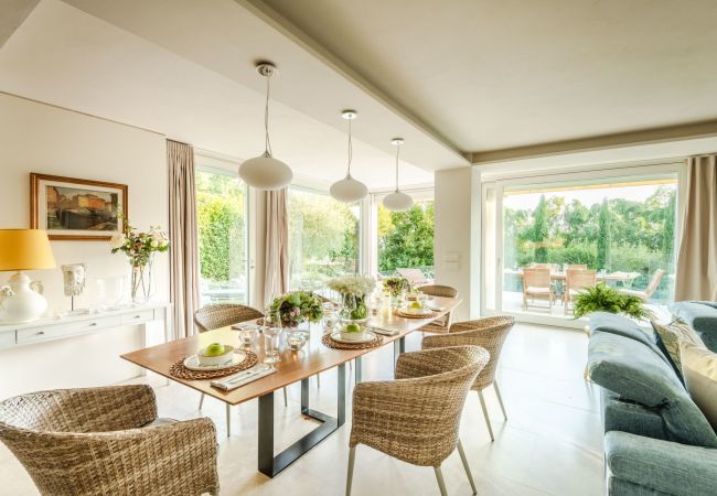 Villa in Lucca - Villa Ivona Villa in Lucca - Villa Ivona