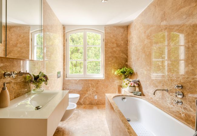 Villa in Lucca - Villa Ivona Villa in Lucca - Villa Ivona