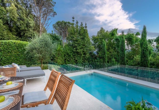 Villa in Lucca - Villa Ivona Villa in Lucca - Villa Ivona