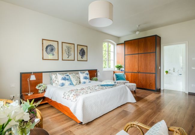 Villa in Lucca - Villa Ivona Villa in Lucca - Villa Ivona