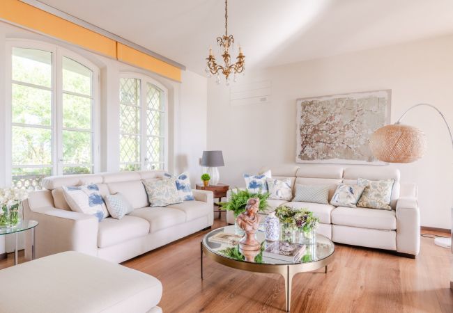 Villa in Lucca - Villa Ivona Villa in Lucca - Villa Ivona