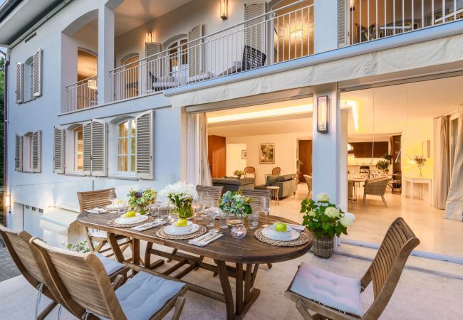 Villa in Lucca - Villa Ivona Villa in Lucca - Villa Ivona