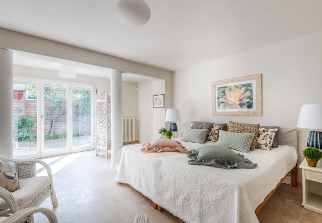 Villa in Lucca - Villa Ivona Villa in Lucca - Villa Ivona