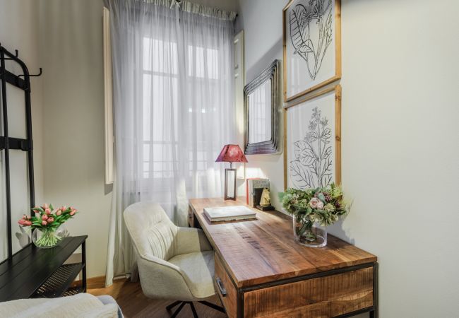 Ferienwohnung in Lucca - Convenient First Floor 2 Bedrooms Apartment With WiFi and Air Condition