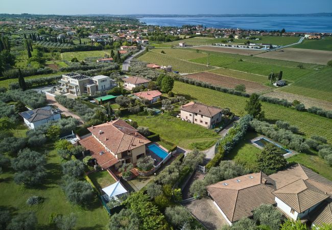 Villa in Lazise - VILLA CELEBRITY Villa in Lazise - VILLA CELEBRITY