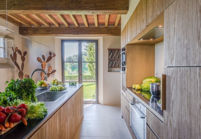 Villa in Lucca - Villa Sunset Villa in Lucca - Villa Sunset