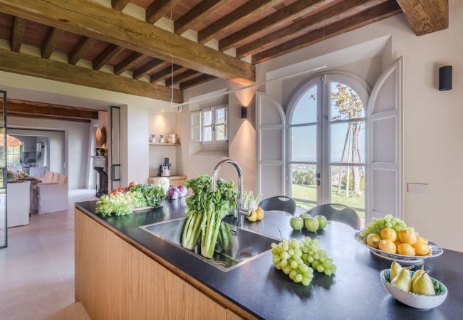 Villa in Lucca - Villa Sunset Villa in Lucca - Villa Sunset