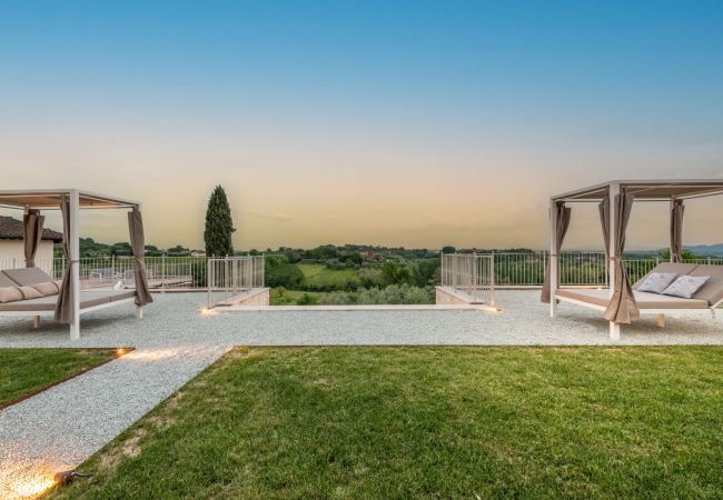 Villa in Montecarlo - Villa Sunkiss at I Masi Winery Villa in Montecarlo - Villa Sunkiss at I Masi Winery