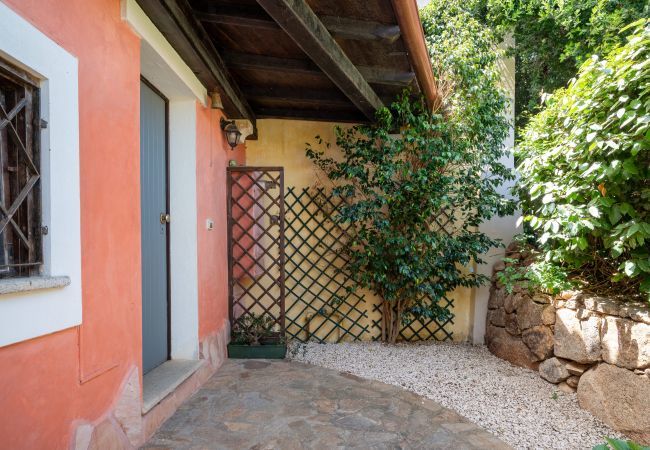 Ferienwohnung in Porto San Paolo - Il Poggio 18 – Ferienhaus mit Pool auf Sardinien