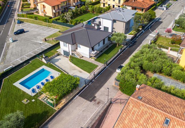 Villa in Lazise - VILLA HARMONY Villa in Lazise - VILLA HARMONY