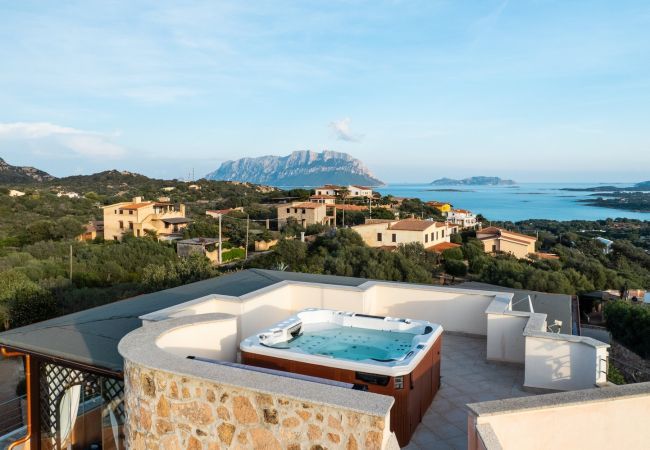 Villa in Olbia - Villa Aurazure Villa in Olbia - Villa Aurazure