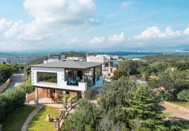 Villa in Olbia - Villa Aurazure Villa in Olbia - Villa Aurazure