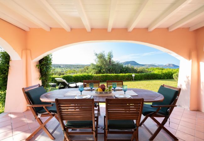 Villa in Porto San Paolo - Villa Pogelia Villa in Porto San Paolo - Villa Pogelia