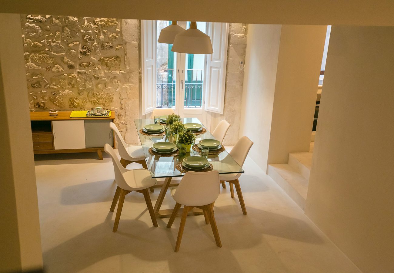 Ferienwohnung in Siracusa -  Veronique apartments, terrazza sul  mare , by Dimore in Sicily