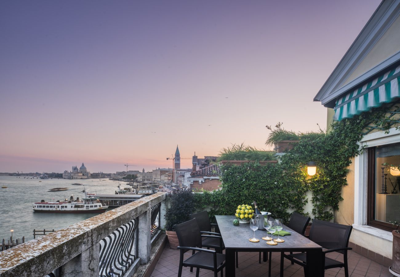 Ferienwohnung in Venedig - Attic Boutique San Marco R&R