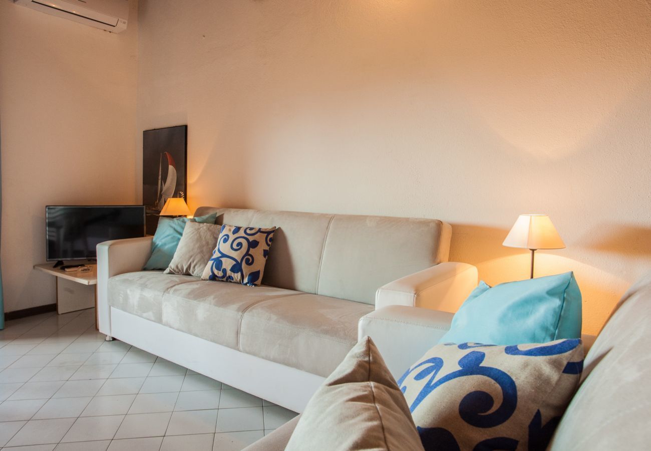 Ferienwohnung in Porto Rotondo - Castello House - Wohnung mit Meerblick P.Rotondo