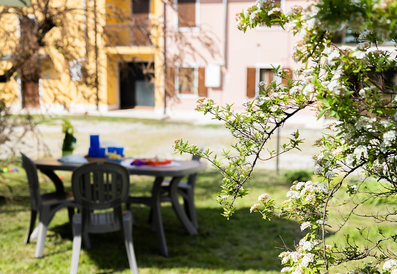 Ferienwohnung in Lazise - Regarda – Familienwohnung Rosa Tea 6 ideal für Kinder