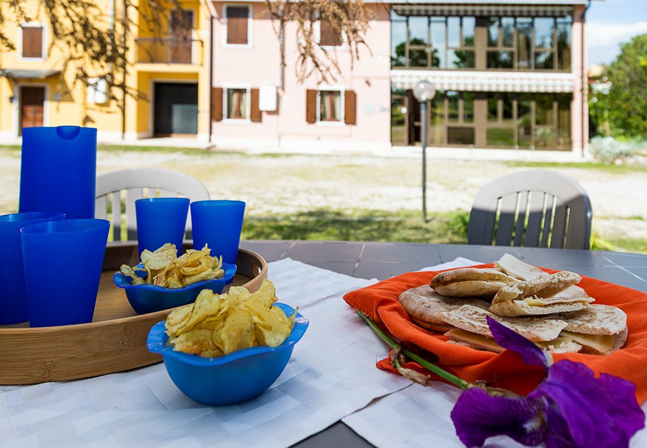 Ferienwohnung in Lazise - Regarda- Wohnung Rosa Alba 7 mit Campingplatz und Strand Eintritt